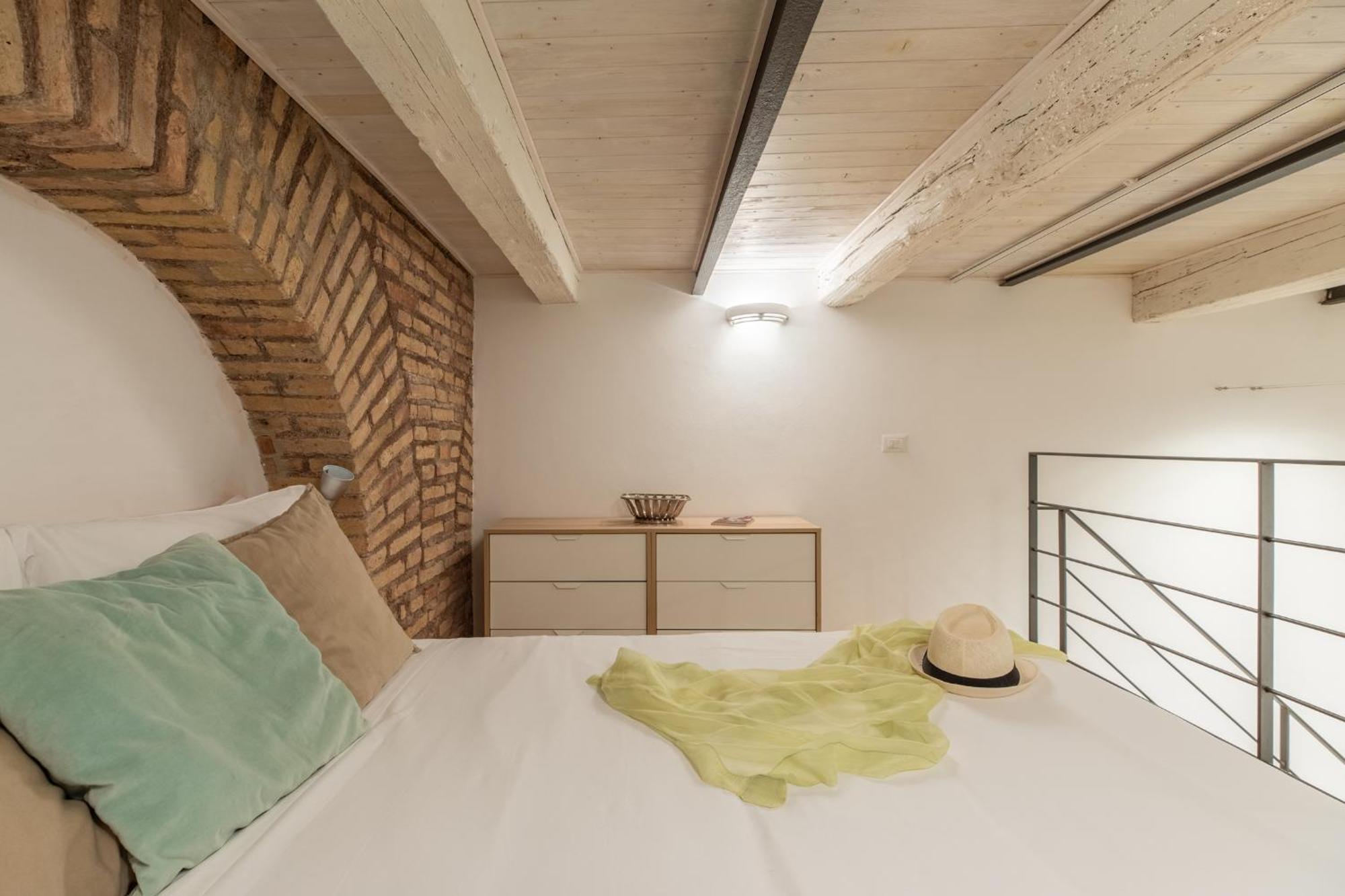 Iflat Cozy & Serene Loft Two Steps From Vatican * Roma